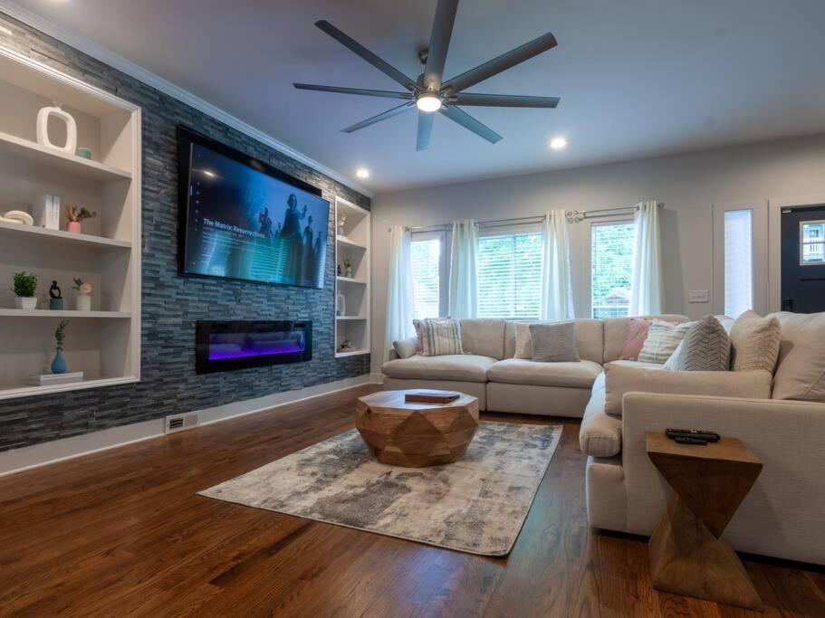 Five75Lux Atl King Bed & Game Room Downtown Atlanta Esterno foto